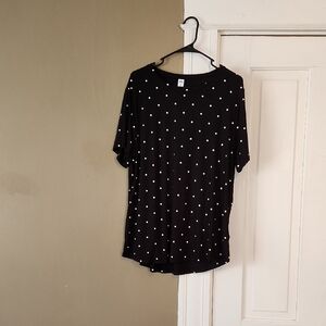 NWT Old Navy Black and White Short Sleeve Tee